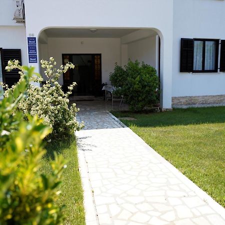 Apartman Nada I Fažana Exteriör bild