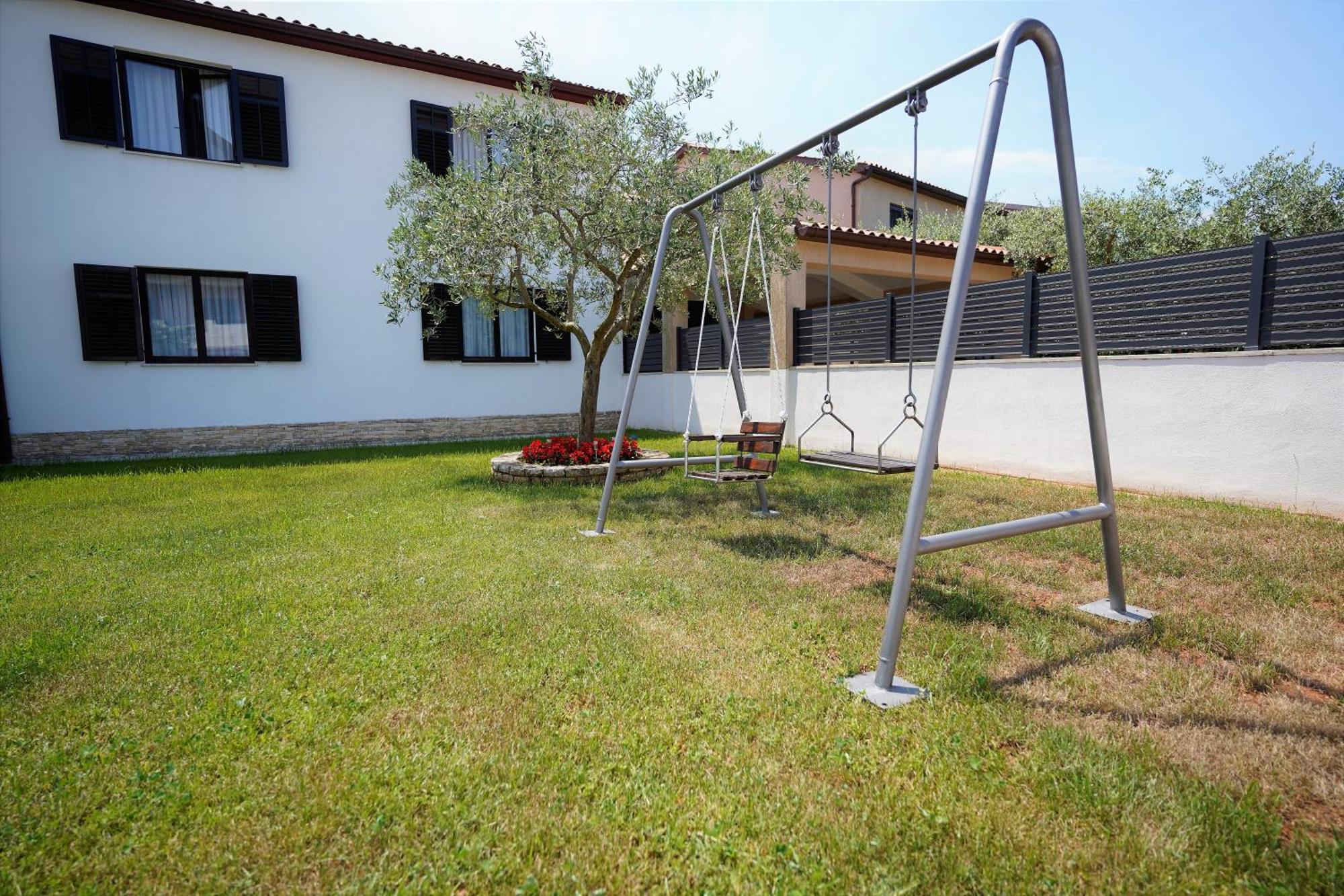 Apartman Nada I Fažana Exteriör bild